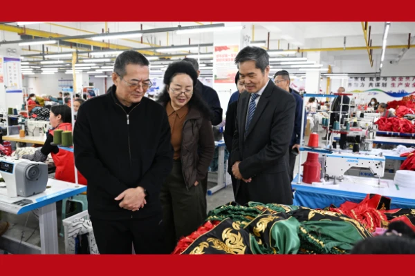 省人大常委会调研组到昭通市调研乡村振兴工作