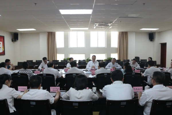 省人大常委会到文山州开展调研