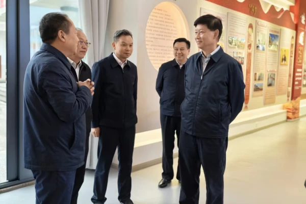 省人大常委会调研组到玉溪市开展立法调研