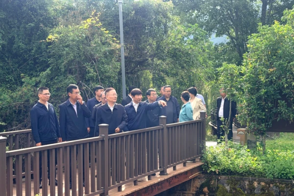 省人大常委会督察组到丽江市督察程海、泸沽湖河湖长制工作
