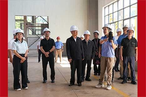 省人大常委会调研组到普洱市调研