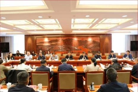 省人大常委会召开座谈会 听取2027年预算编制意见建议