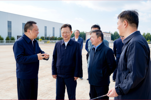 省人大常委会调研组到红河州调研